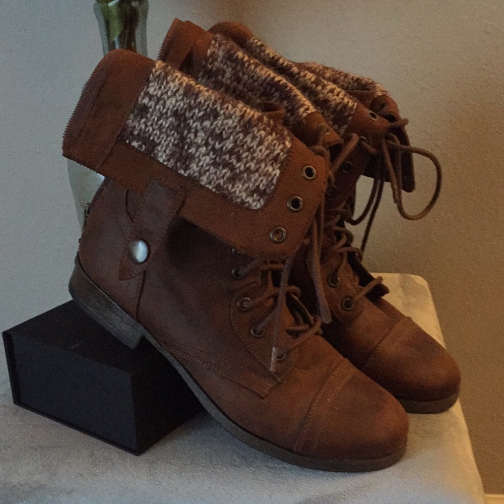 Combat Boots